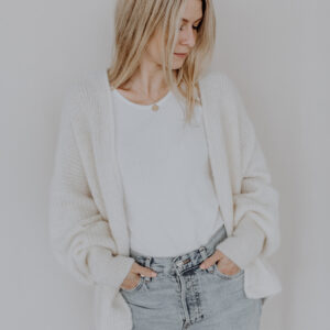 Strickjacke (versch. Farben)