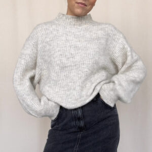 Rollkragenpullover mit verkürzter Passform (versch. Farben)