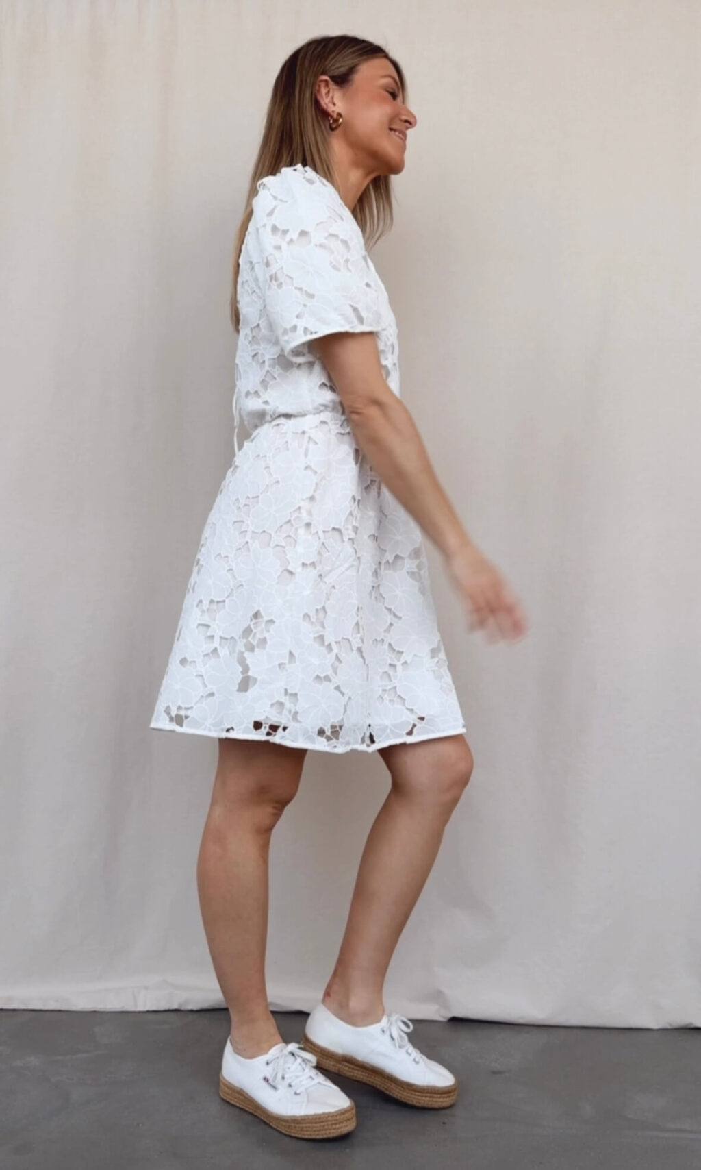 Verspieltes Minikleid Nellie – Bild 3