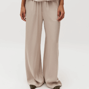 Satinhose mit Strasssteinen Asaka