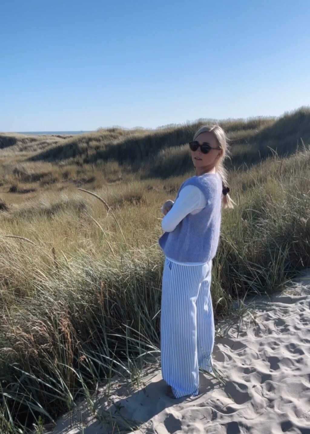 Ärmellose Strickweste – Bild 3