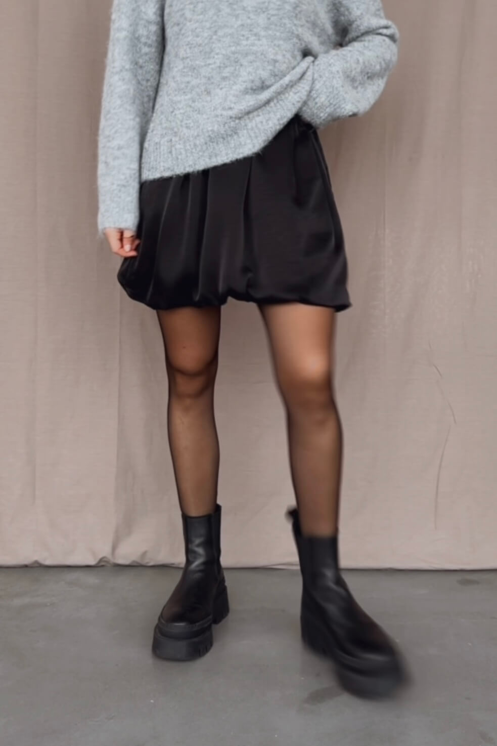 Kurzer Ballonrock Belaria