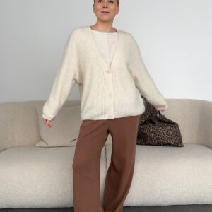 Strickjacke mit V-Ausschnitt (versch. Farben)