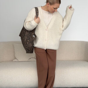 Strickjacke mit V-Ausschnitt (versch. Farben)