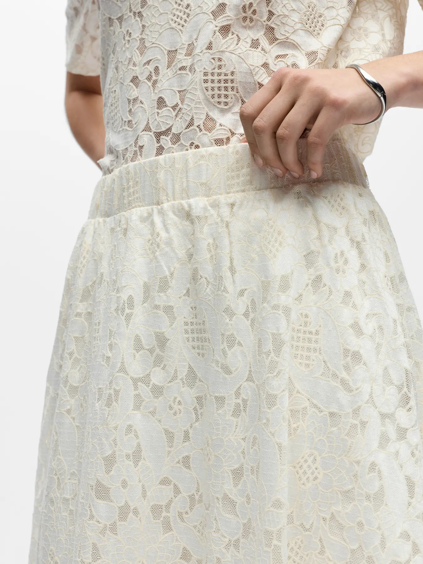 Rock mit Lochstickerei Bianca